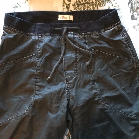 Space Gray Hollister Joggers - Picture 1 of 3